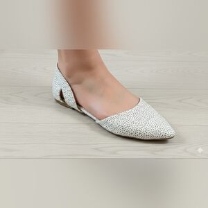 Charlotte Russe Women's Flats, Slip-on, White/Black, Size 6